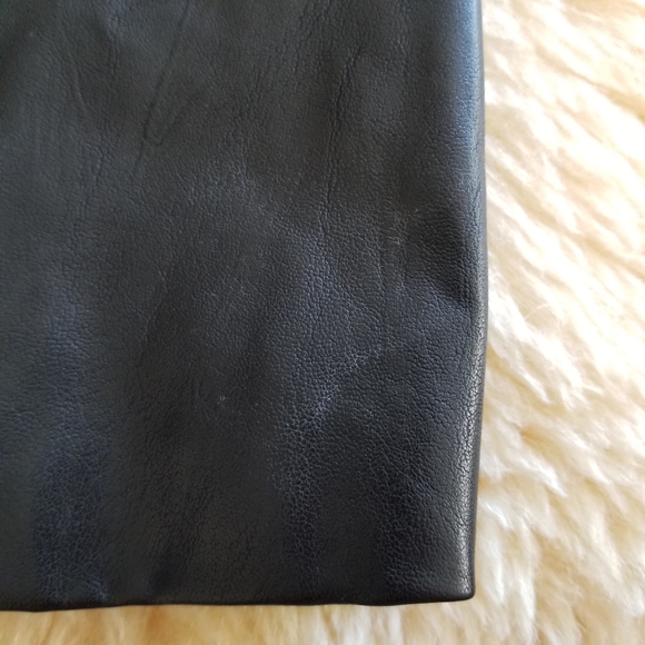 Set It Off TOBI Faux Leather Skirt in Black - Picture 9 of 16